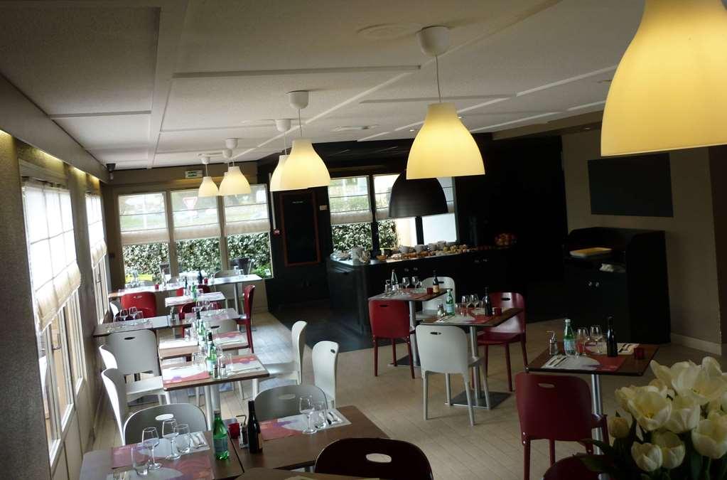 Hotel Le Cyrano Μπερζεράκ Εστιατόριο φωτογραφία